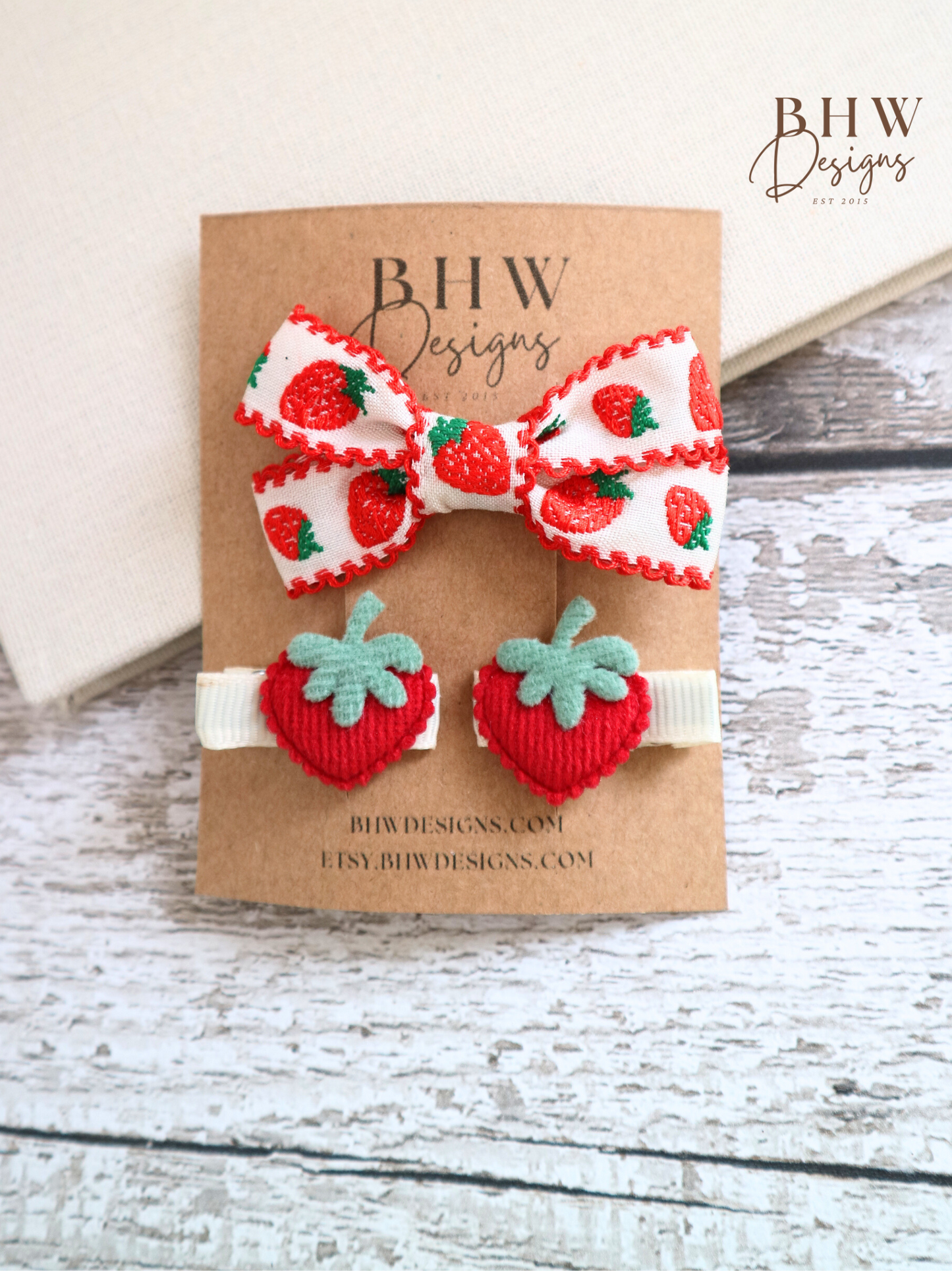 Girl's Strawberry embroidery Hair bow Set