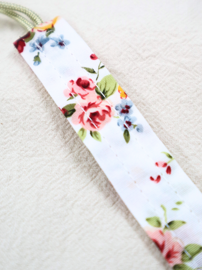 Floral Dummy Clips