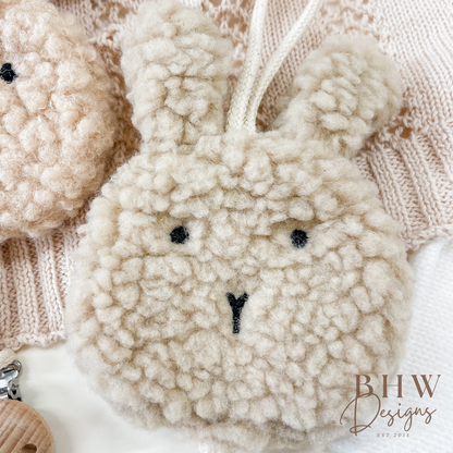 boucle bunny dummy clip in beige 