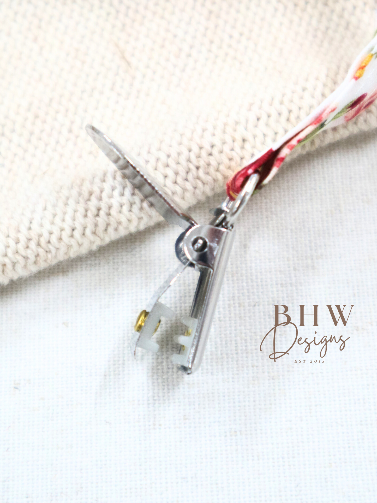 Floral Dummy Clips