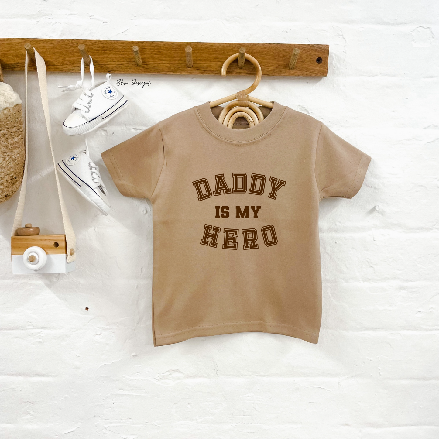Daddy is my Hero T-shirt - Beige