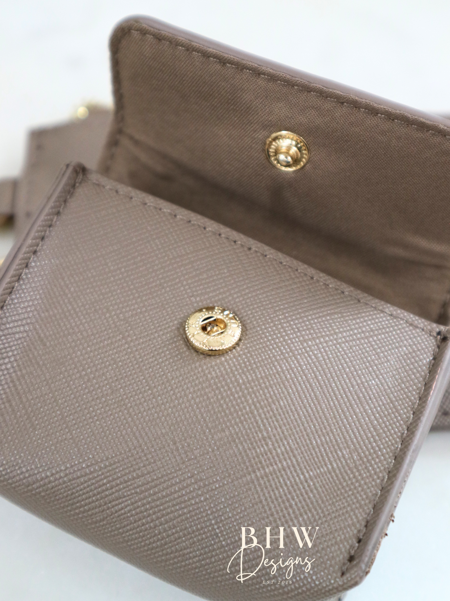 Personalised Key Ring - AirPod case - Wallet - Taupe