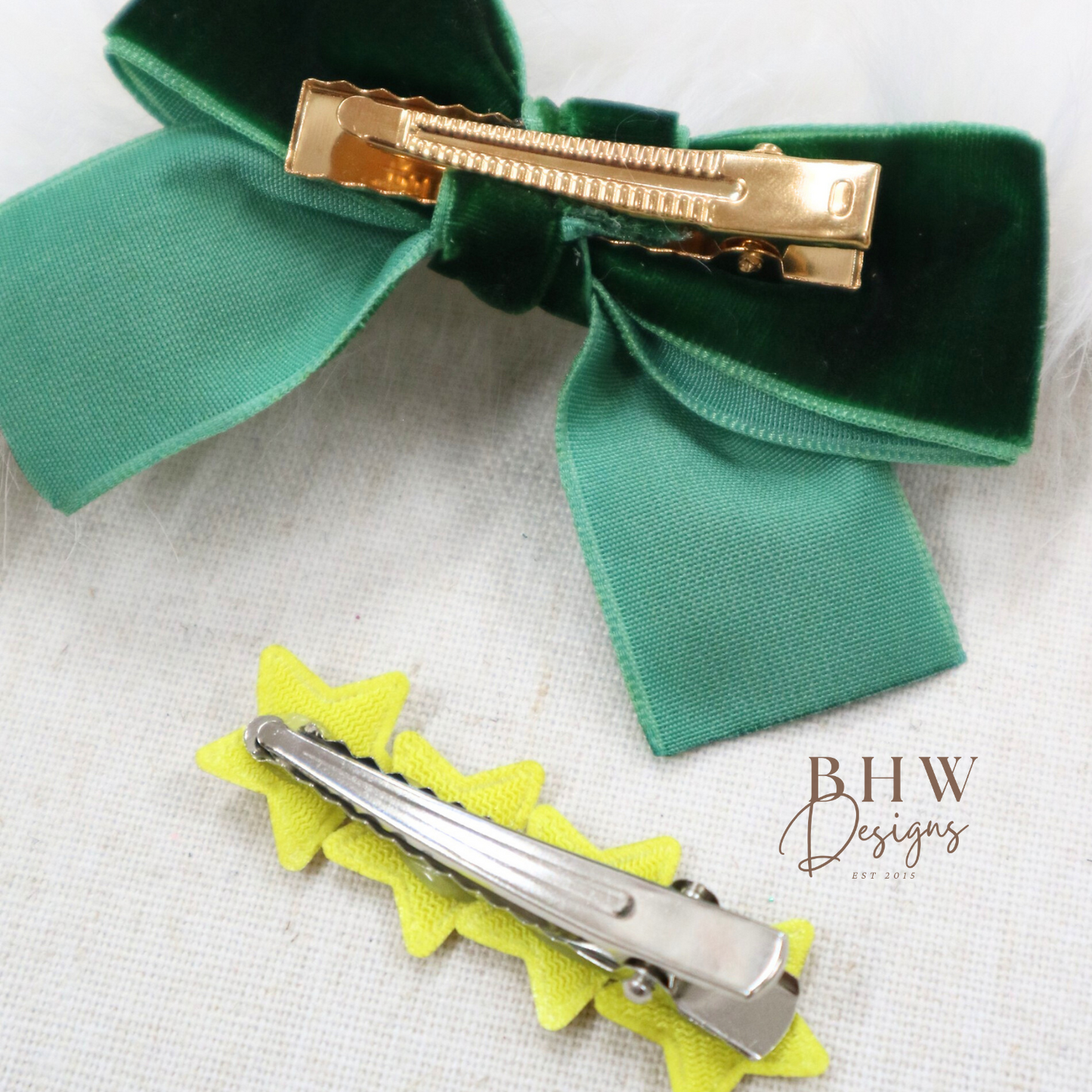 Green Velvet Bow and Star Clip Set