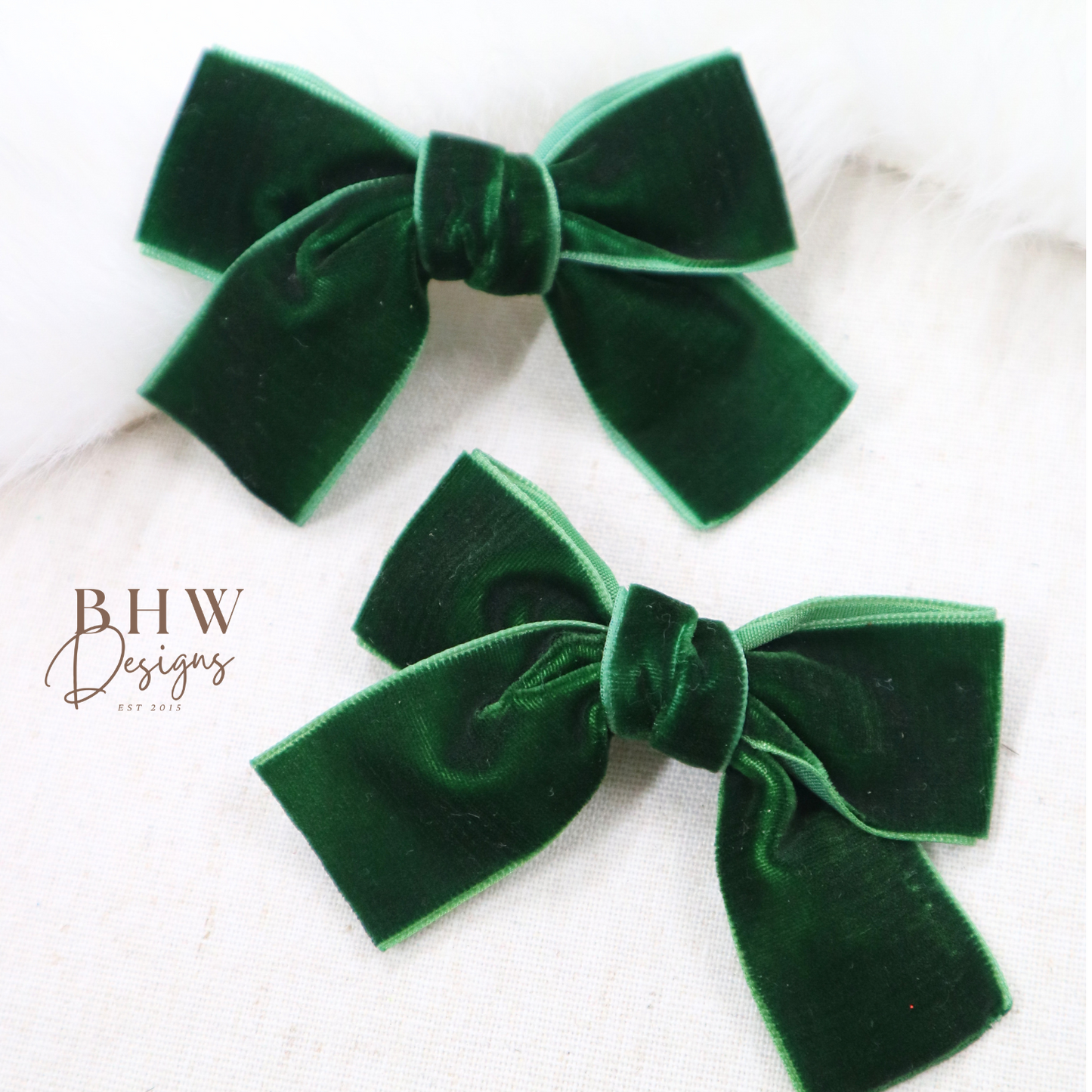 Green Velvet Bow and Star Clip Set
